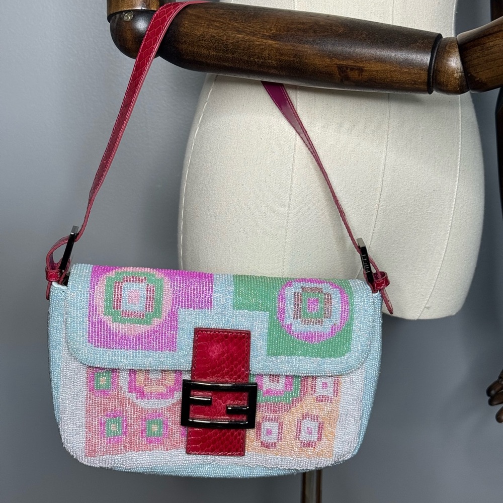 Colorful Patterned Shoulder Bag